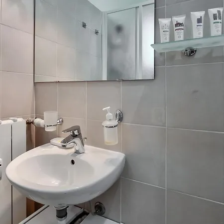 Italianway Easy - Gallura 9 Milano